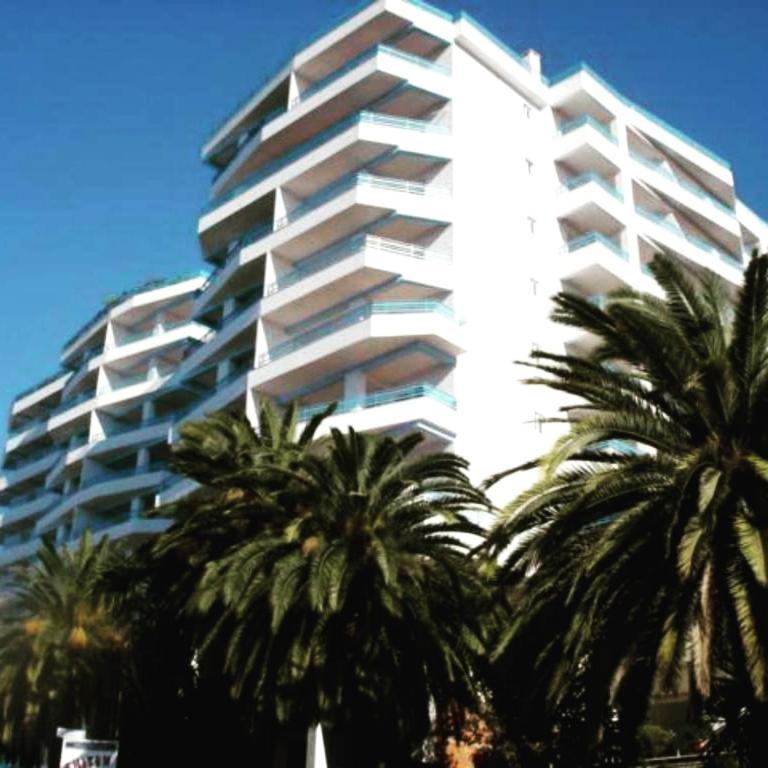 Apart-Hotel Alvi Sarandë 外观 照片