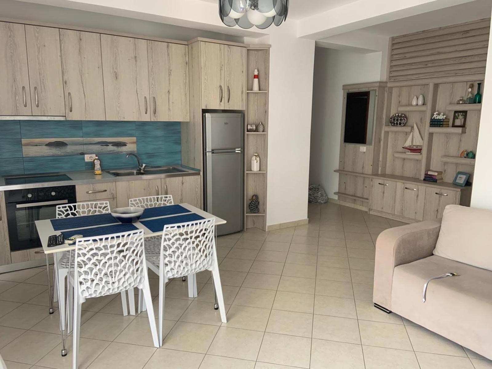Apart-Hotel Alvi Sarandë 外观 照片