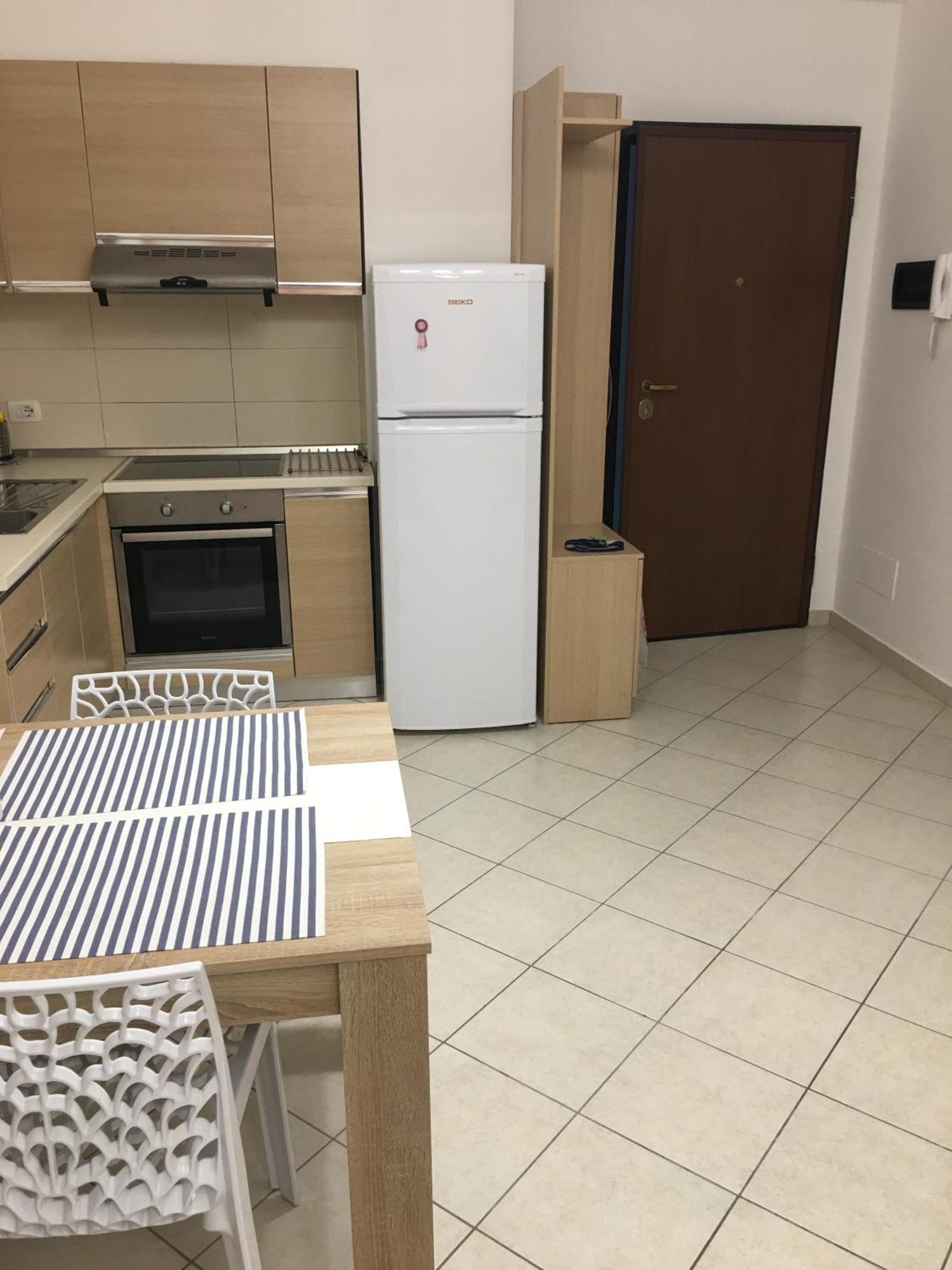 Apart-Hotel Alvi Sarandë 外观 照片